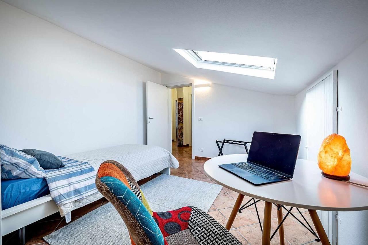 Il Terrazzo Sul Tramonto Apartment Bastiglia Bagian luar foto